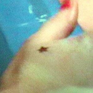 Tatouage : étoile - Britney Spers