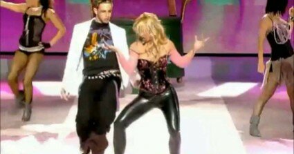2004 - NRJ Music Awards : Toxic Live